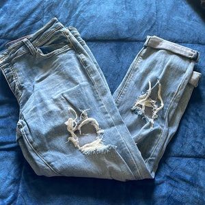 Ripped boyfriend jeans